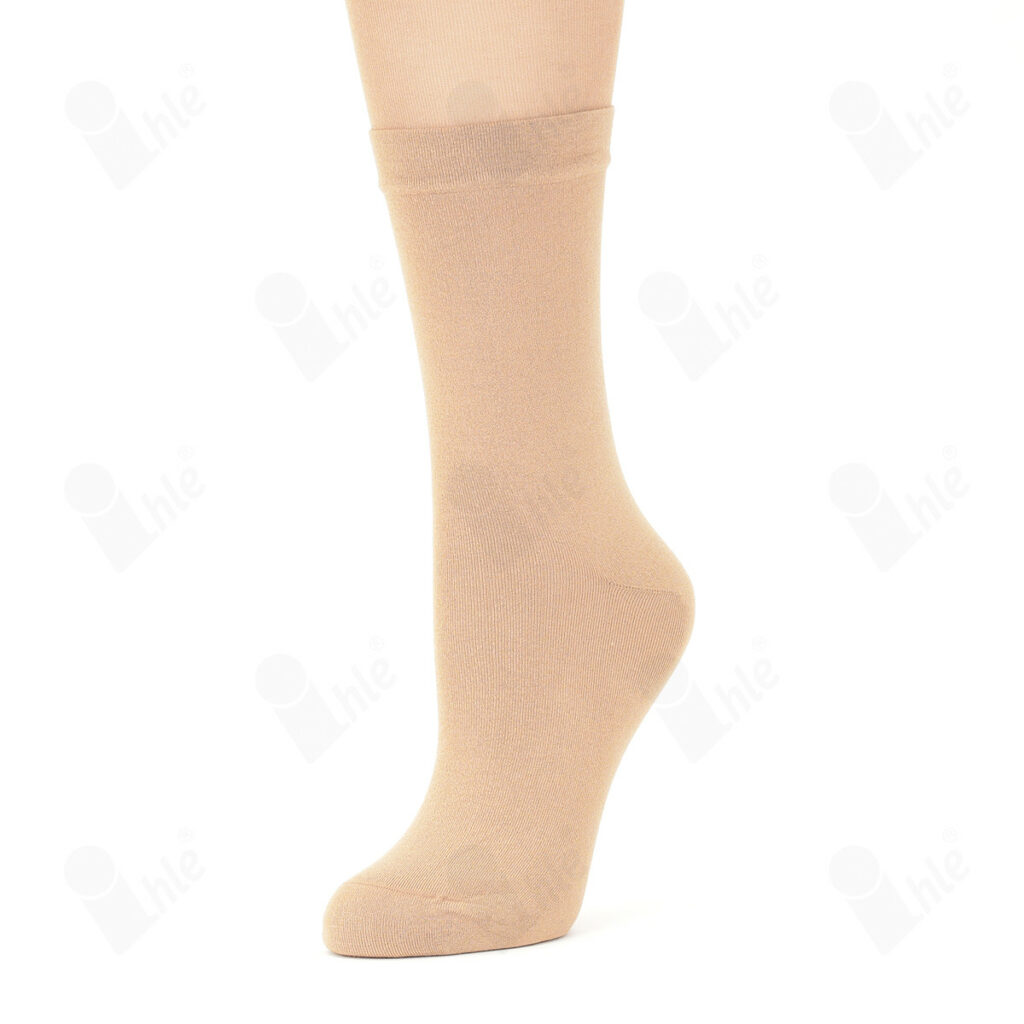 Socken über Kompressionsstrümpfe